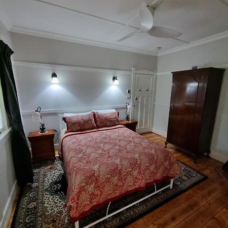 Shelton-Lea Villa Катумба Екстериор снимка